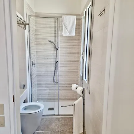 Augusta Hotel 2*